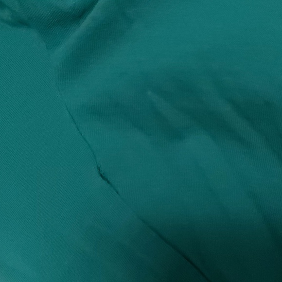 Puma green tee/ t-shirt size XL - Picture 3 of 3